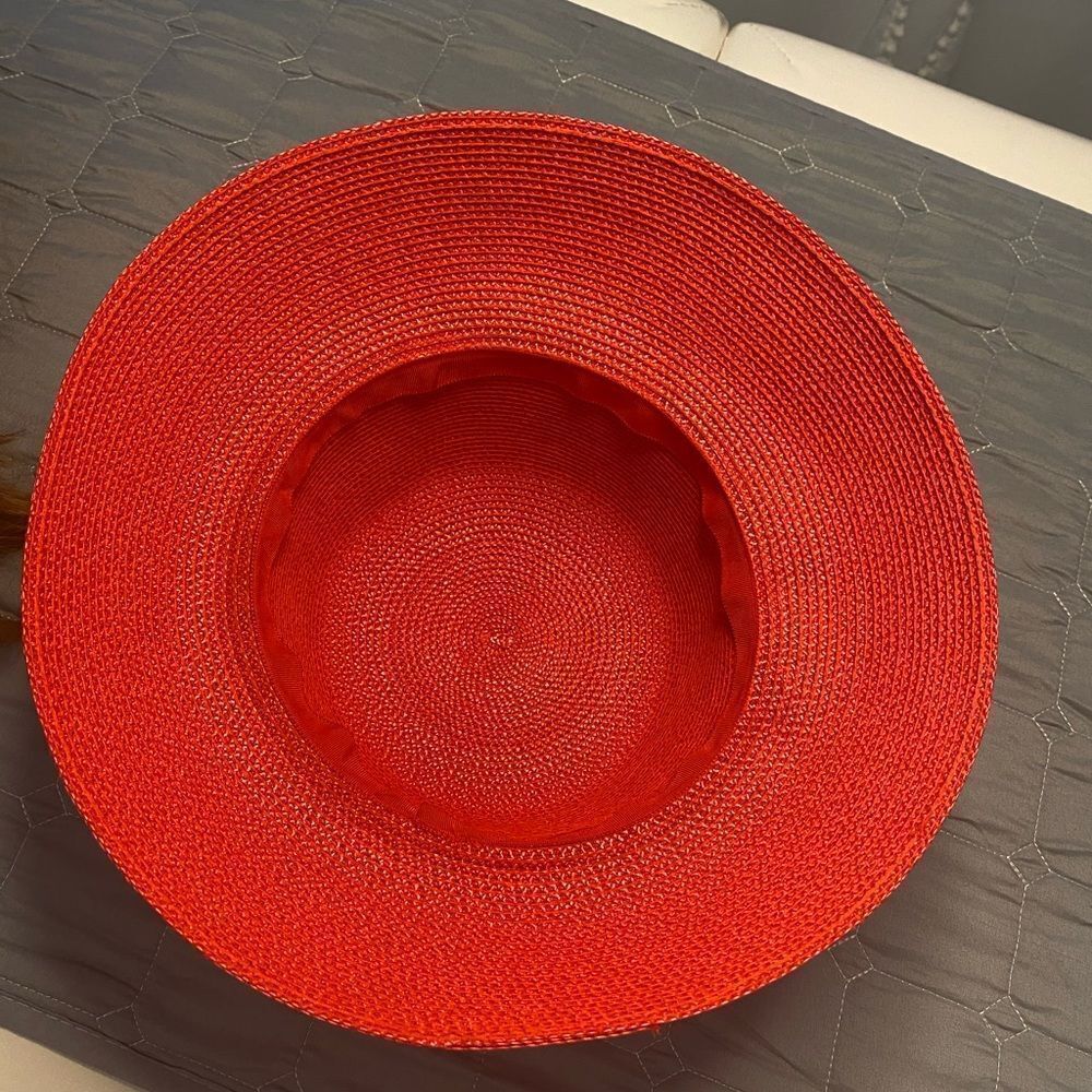 Red hat, one size - Picture 7 of 7